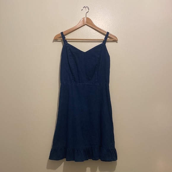 Old Navy Dresses & Skirts - Old Navy cotton blue mini cami ruffle dress. Size S . Very good condition